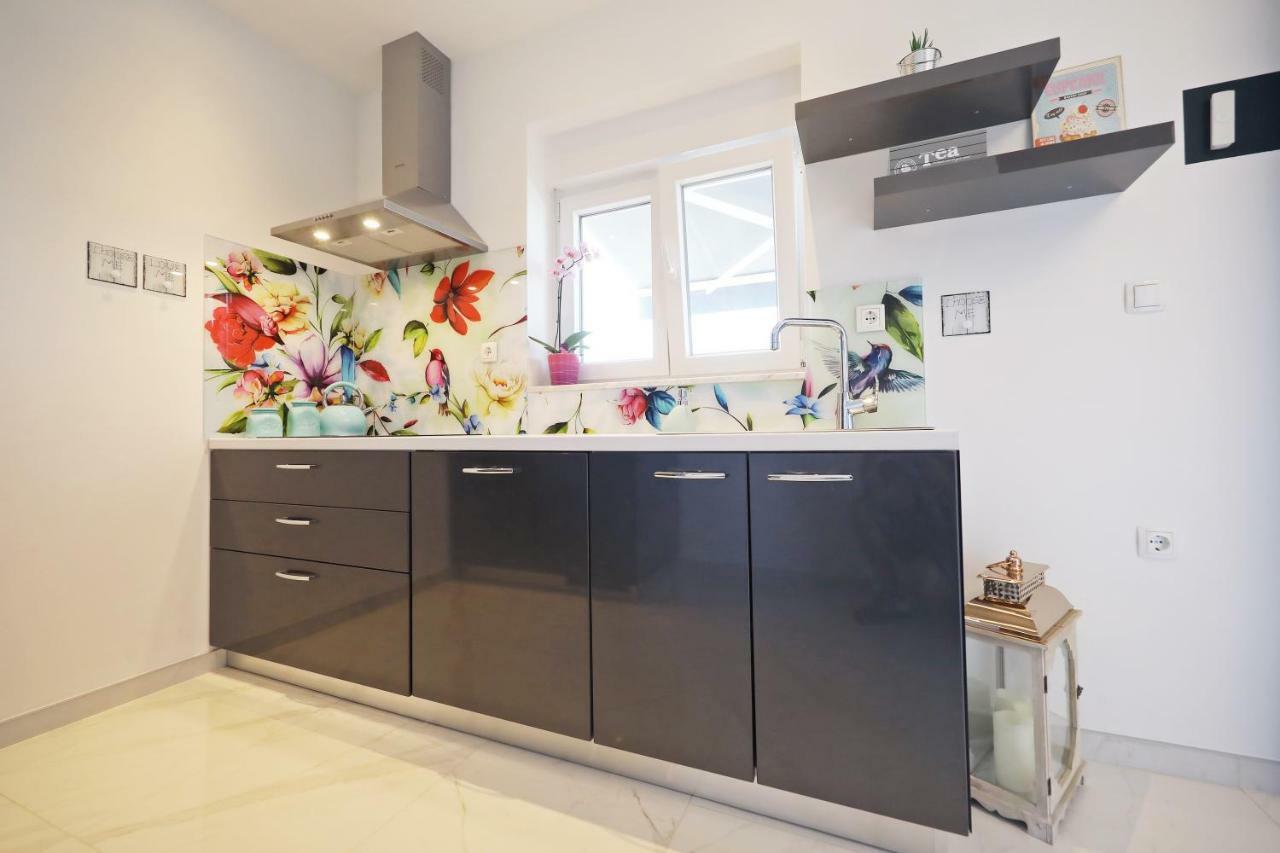Perla Holiday home *